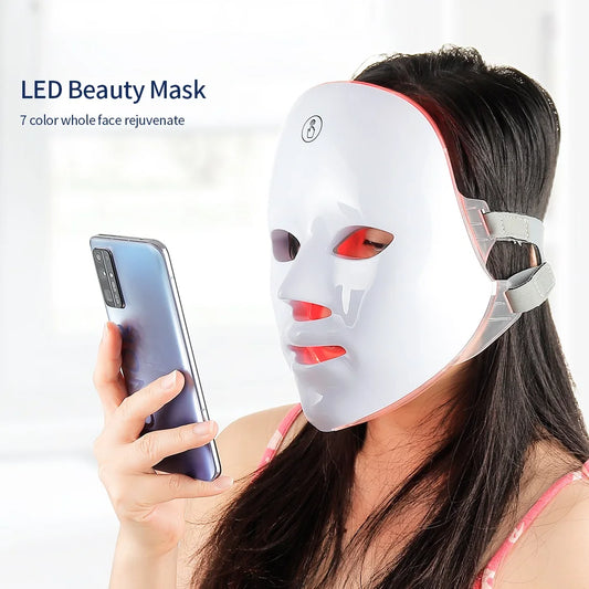 AURAGO Radiant 7 LED light therapy mask for acne and anti-aging